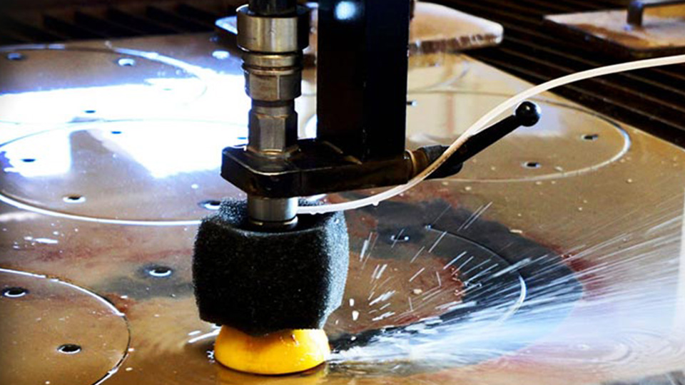 Liebovich Steel & Aluminum Company (Subsidiary of Reliance Steel) - customer story banner
